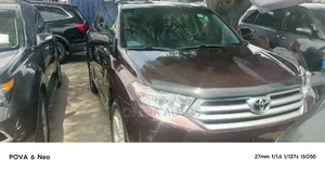 Toyota Highlander Limited 3.5l 4WD 2013
