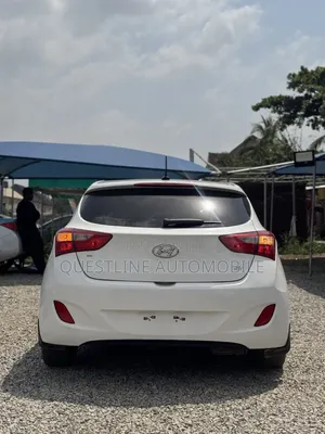 Hyundai Elantra GT 2013 White
