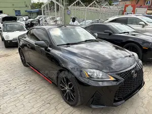Lexus IS 350 C 2011 Black