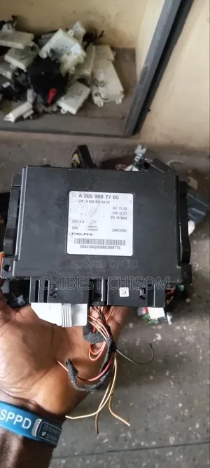 Mercedes-Benz Drivetrain / Transmission Control Module (TCU)
