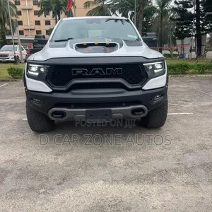 RAM 1500 2024 White