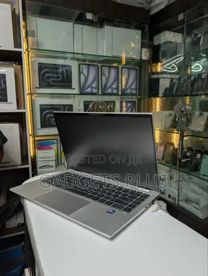 Laptop HP EliteBook 1040 G8 32GB Intel Core i7 SSD 512GB