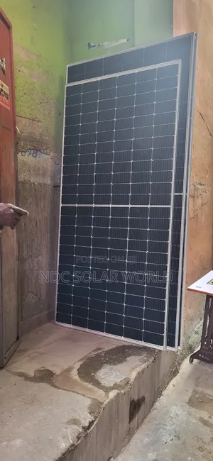 550w Solar Canadian Mono Panels