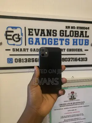 Apple iPhone 11 128 GB Black