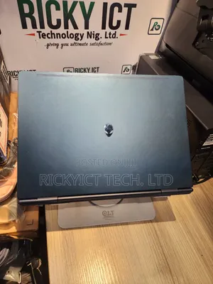 Laptop Dell Alienware Aurora 16 16GB Intel Core Ultra 7 SSD 512GB