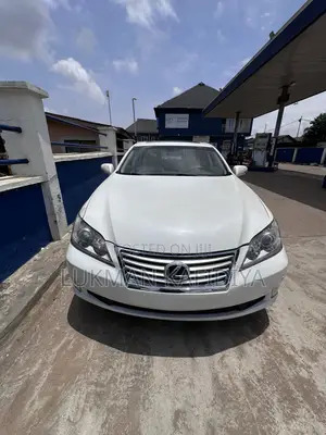 Lexus ES 350 2012 White