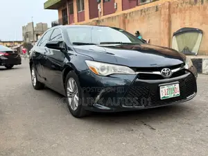 Toyota Camry 2016 Black