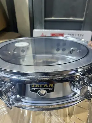 Professional Yamaha Transparent / Acrylic Snare Drum