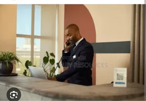 Front Desk Executive (Male)