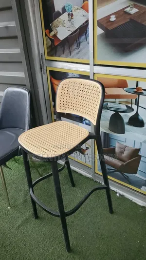 Luxury Plastic Barstool