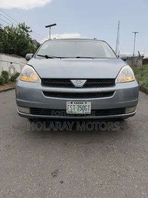 Toyota Sienna XLE 2005 Blue