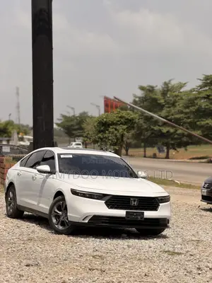 Honda Accord EX CVT 2024 White