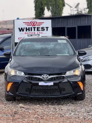 Toyota Camry SE 4dr Sedan (2.5L 4cyl 6A) 2015 Gray
