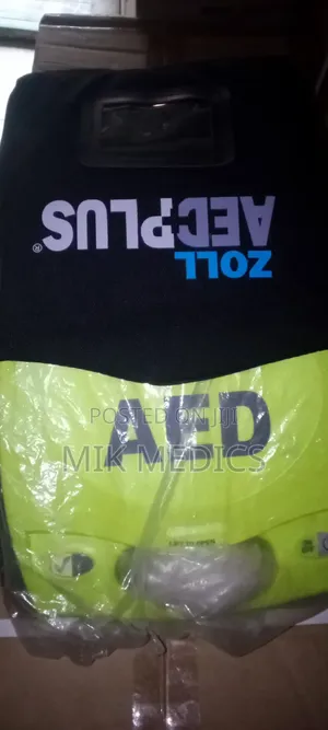 Zoll AED (Defibrillator)