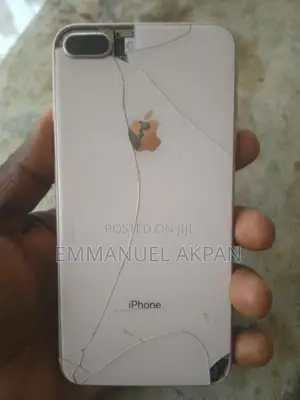 Apple iPhone 8 Plus 64 GB Gold