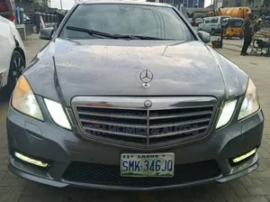 Mercedes-Benz E350 2011 Gray