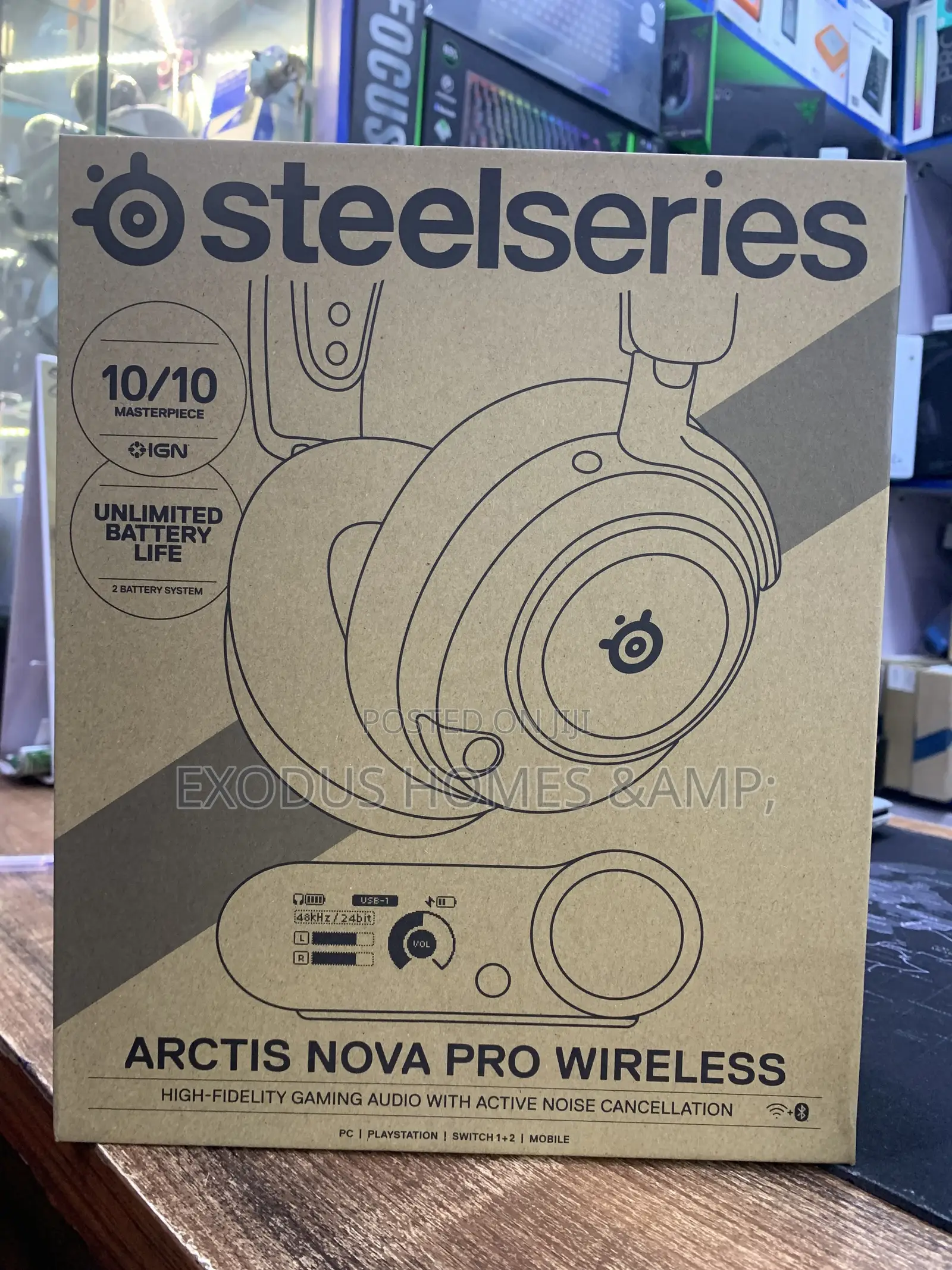 SteelSeries Arctis Nova Pro Wireless