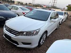 Honda Accord EX-L w/Navigation 4dr Sedan (2.4L 4cyl CVT) 2015 White