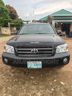 Toyota Highlander 2004 Black