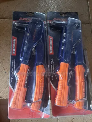 Manual Hand Riveter