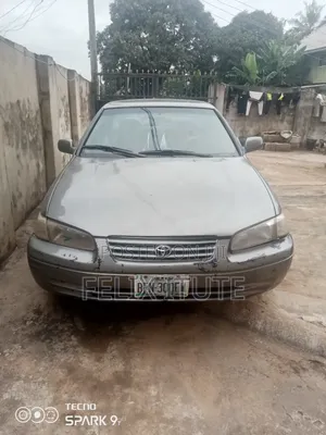 Toyota Camry Gracia 1999 Gray