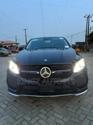 Mercedes-Benz GLE-Class 2016 Black