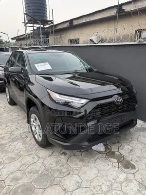 Toyota RAV4 LE AWD 2023 Black