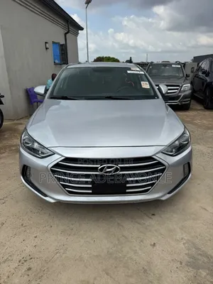 Hyundai Elantra Value Edition 2018 Silver
