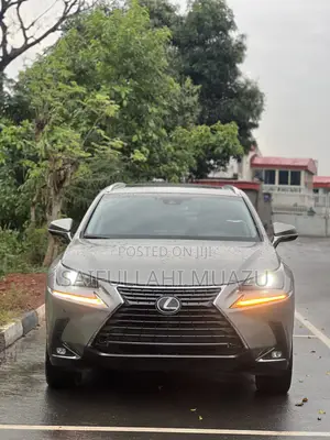 Lexus NX 2018 Gray
