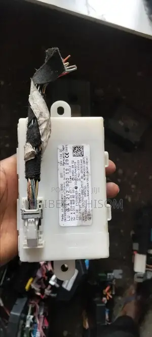 Mercedes-Benz Keyless Go Control Module Unit