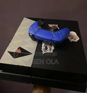 Used Sony PlayStation 4