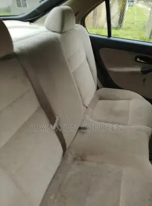 Honda Civic Ferio L4 Automatic 2000 Red