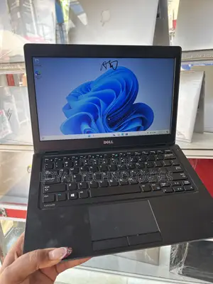 Laptop Dell Latitude 5280 4GB Intel Core i5 SSD 128GB