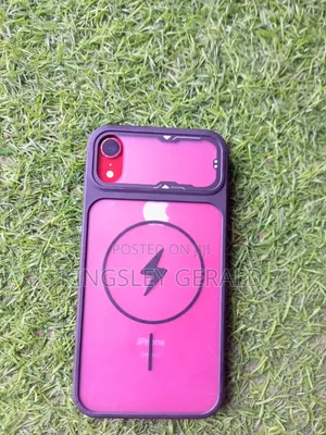 Apple iPhone XR 64 GB Red