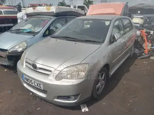 Toyota Corolla 2005 Off white