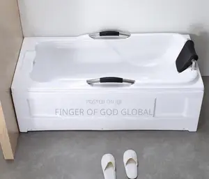 Executive Panel Bath