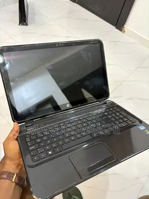 Laptop HP Pavilion 15 8GB Intel Core i5 HDD+SSD 700GB