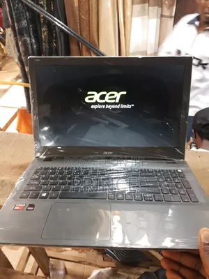 Laptop Acer Aspire E5-522G 8GB AMD A6 SSD 128GB