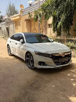 Honda Accord EX 2018 White