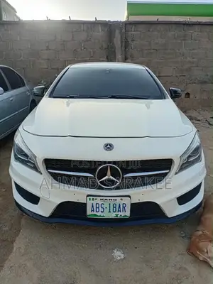 Mercedes-Benz C-Class 2015 White