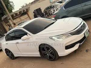 Honda Accord 2017 White