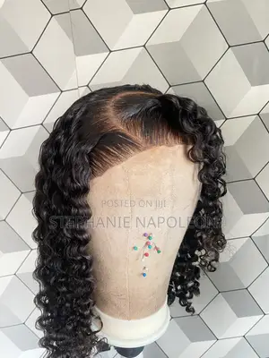 Wig Stylist