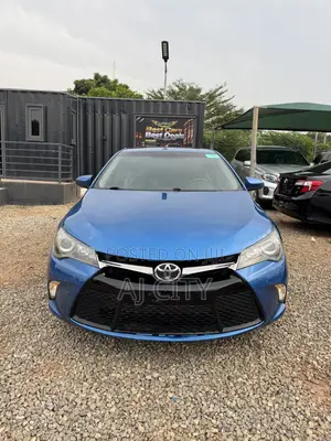 Toyota Camry SE w/Special Edition Pkg (2.5L 4cyl 6A) 2016 Blue