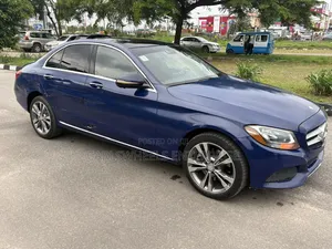 Mercedes-Benz C300 Sport 4Matic Sedan AWD (2.0L 4cyll 7A) 2016 Blue