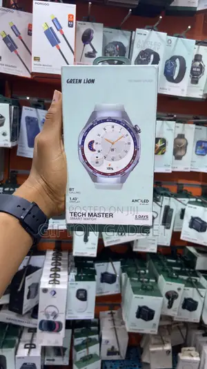 Green Lion Tech Master Smartwatch – 1.43" AMOLED Display & Bluetooth