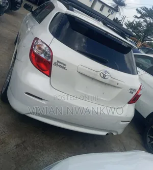 Toyota Corolla 2012 White