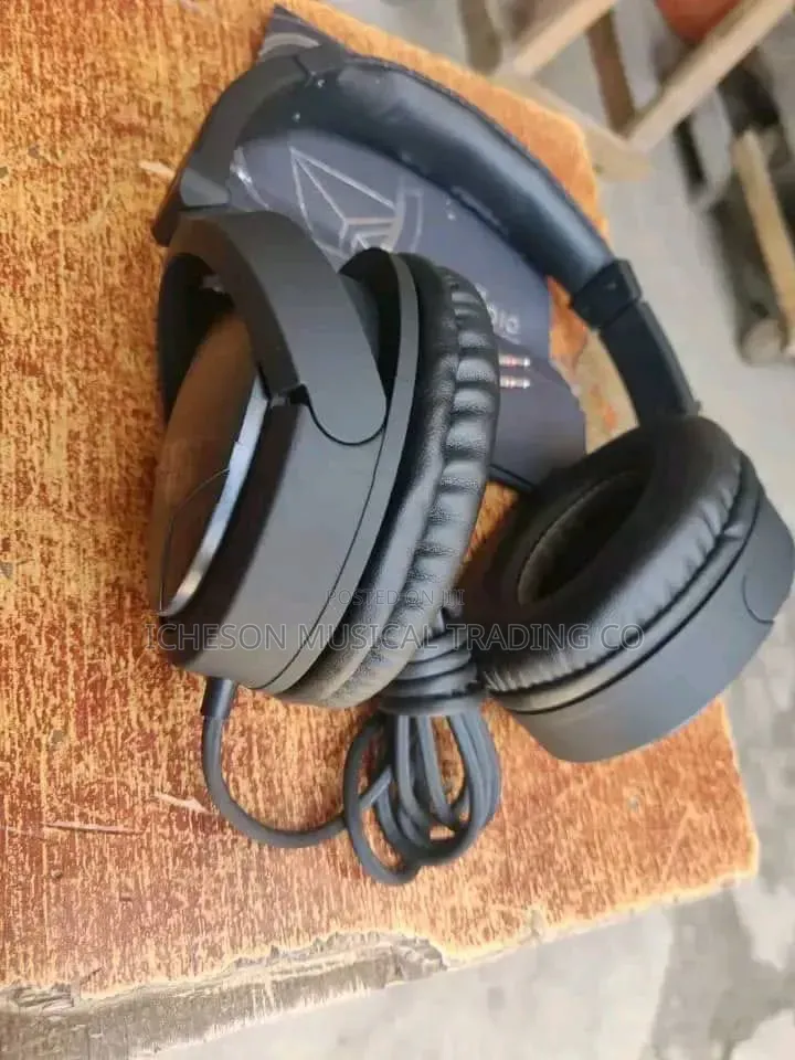 Studio Headphone Available