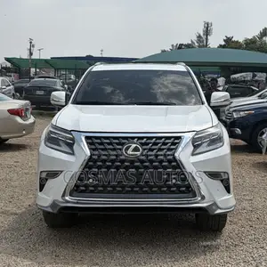 Lexus GX 460 Luxury 2015 White