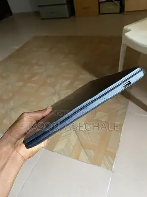 Laptop Asus E406SA 4GB Intel Celeron eMMC 128GB