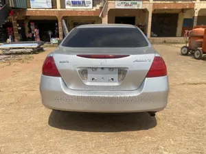 Honda Accord 2007 Silver